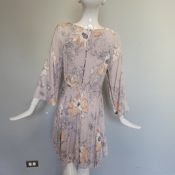 Free People Eyes On You Mini Dress In Stone Lavender Combo, VGUC, Size 8 - Picture 4 of 9